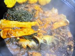 -屯老二农家铁锅炖·行业领军者(梅江店)