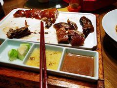 -凤阁楼果木烧鹅(鹤山陈山店)