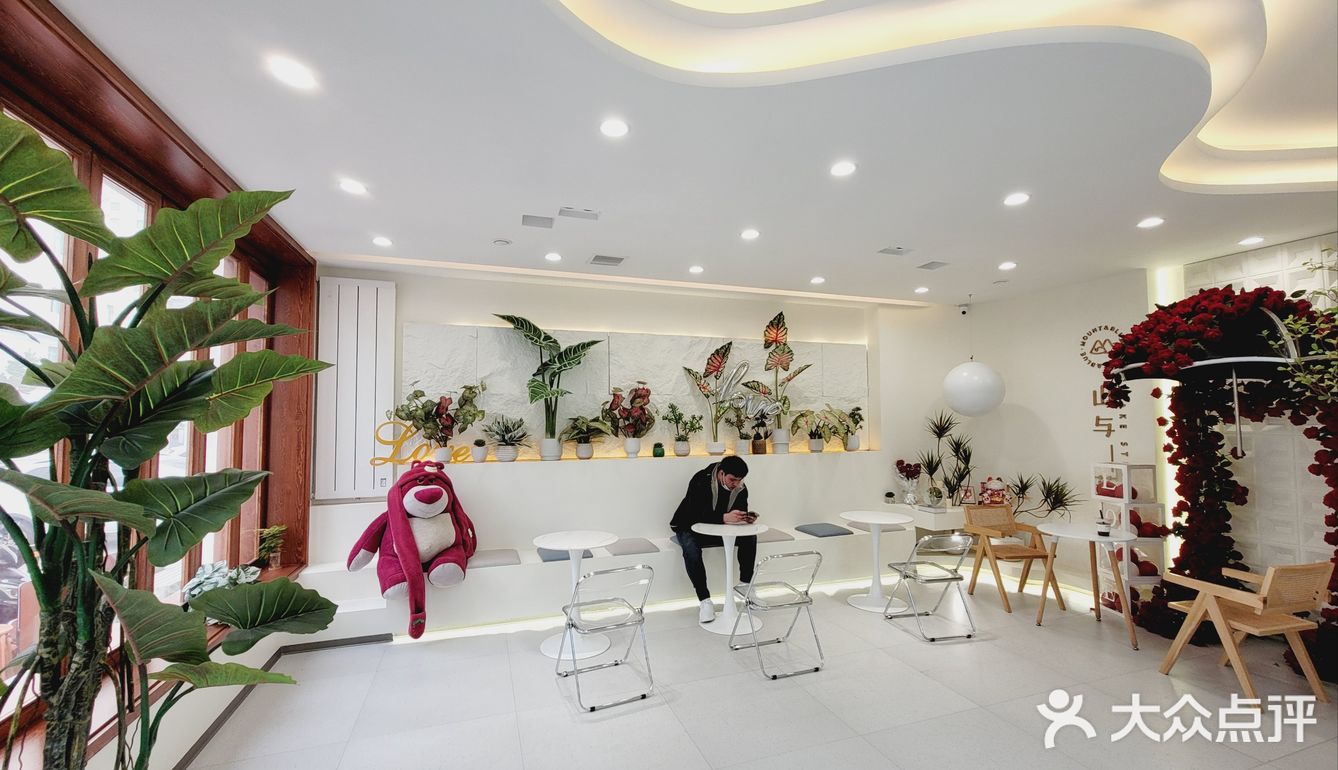 种草｜山与蓝新品“酷黑莓莓”超好吃！