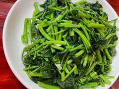 -芦茨金富饭庄·25年老字号·专做稻草鸡
