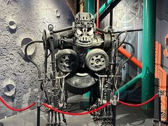 -极限PLAY运动娱乐新世界·团建派对潮玩休闲馆·室内蹦极高空游乐园