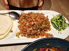-耶里夏丽·新疆菜·28年喀什老馆(田林东路店)