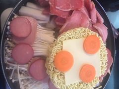 -炙韩料理·部队锅专门店