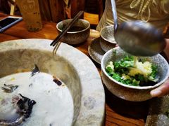 -滇香肴·云南菜蒸汽石锅鱼(云南北路店)