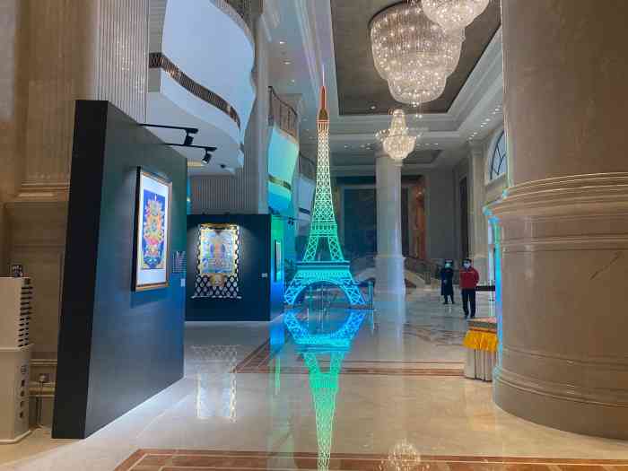 西宁新华联索菲特大酒店-"我真的无语了 现在酒店管理的都这么差劲吗.