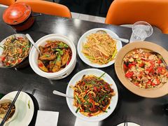 -洞庭鲜湘菜餐厅