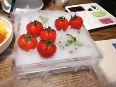番茄脆菇沙拉-小大董·烤鸭(王府井apm店)