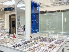 -潘多拉眼镜·蔡司依视路明月(潘家园店)