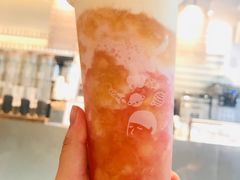 -喜茶(上海打浦桥日月光gelato lab+店)