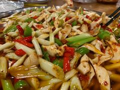 -邱金小炒·30 年盐帮江湖菜(自贡店)