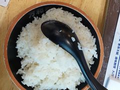 -万和春排骨砂锅米饭(新业广场店)