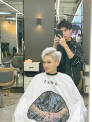 -藤野造型烫发染发