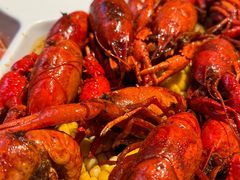 -龙巢盱眙龙虾·牛蛙·烧烤宵夜(八卦岭店)