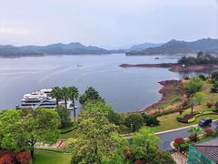 -杭州千岛湖滨江希尔顿度假酒店