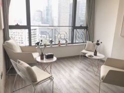 -SWANK SALON