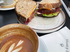 -明谦·Coffee&Cocktail Bar(美您公园店)