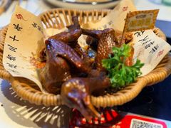 -高鸽子锦州烧烤63年(海阳路店)