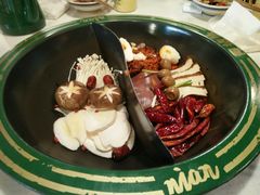 -有拈头成都市井火锅(老门东店)
