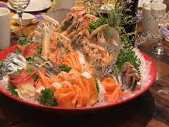 -四海一家自助餐(益田假日广场店)