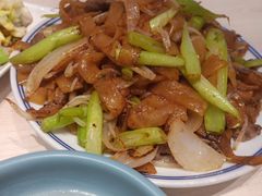 炒河粉-黄金粥港式·早晚茶(海阳路店)