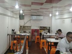 大堂-牛煎里牛肉煎包淮南牛肉汤(广东路店)