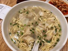 鲜肉小馄饨-东泰祥生煎馆(重庆北路店)