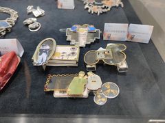 -上海市工艺美术博物馆
