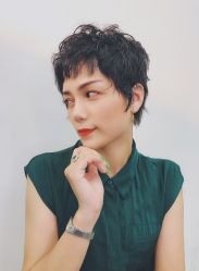 -HANYI韩艺形象店