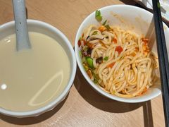 -大师兄·西北小馆(北站缤果空间店)
