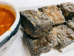 油炸臭豆腐-新新湘菜馆(新中街二条店)