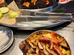 -哈哈碳都·牛肋条无限自助烤肉(台江万达店)