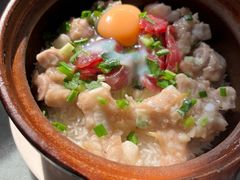 -容里煲仔饭(利丰北路店)