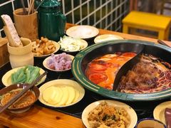 -巴隆门重庆老火锅(太湖路店)