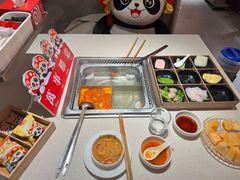 -海底捞火锅(中商百货夜宵主题店)