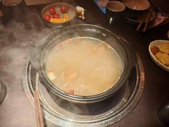 乌鸡菌汤锅-芸鲜季·云南野生菌餐厅· 云南风物味研社(闵行店)