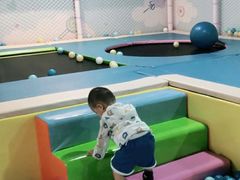 -星舰梦航(广百广场荔胜店)