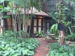 -迪瓦娜按摩和水疗中心