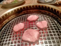 -肉魁屋·烧肉·烧鸟·酒场(高新店)