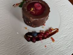 -YUE·6·西式融合餐厅(外滩六号店)