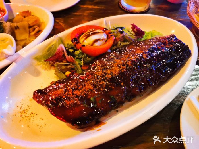 1886德国汽车餐厅(外滩中央店)特色烤猪肋排图片