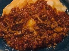 红烩牛肉蛋包饭-羽深肉铺 Steak & Wine