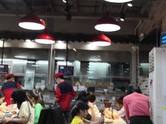 大堂-荔银肠粉(广州天河华利路店)