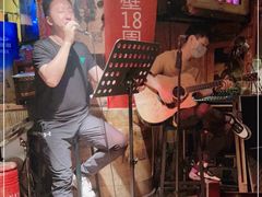 -南京天堂隔壁酒吧