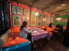 -香巴拉云南餐厅(华莱坞店)