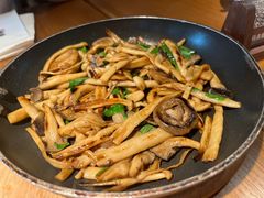 -庆春朴门(前滩太古里店)