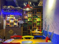 -小小河边鱼(天润城店)