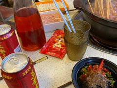 -钢管厂五区小郡肝串串香(蜀都万达店)