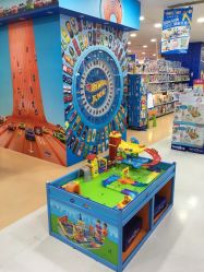 -玩具反斗城(正大广场店)