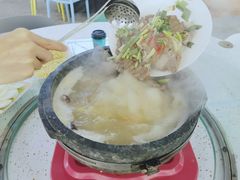 -墨脱石锅椰子鸡•海鲜糟粕醋(榆亚路店)