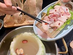 -得意咚瓜·顺德鱼生·冬瓜火锅(深圳首店)